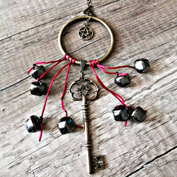 SOLD IN MOONGODDESS7 CLOSET - Picture 2 of 6